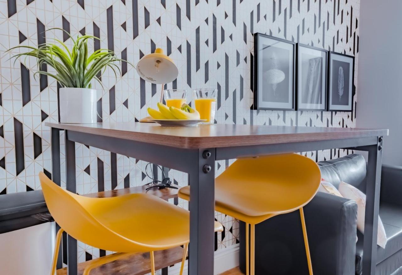 Classic Studio Apartment เคมบริดจ์ ภายนอก รูปภาพ